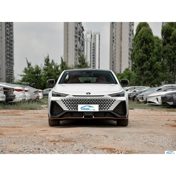 Changan UNI-V 2024 1.5T Ride-on Fuel Powered Car with Macpherson Front Suspension