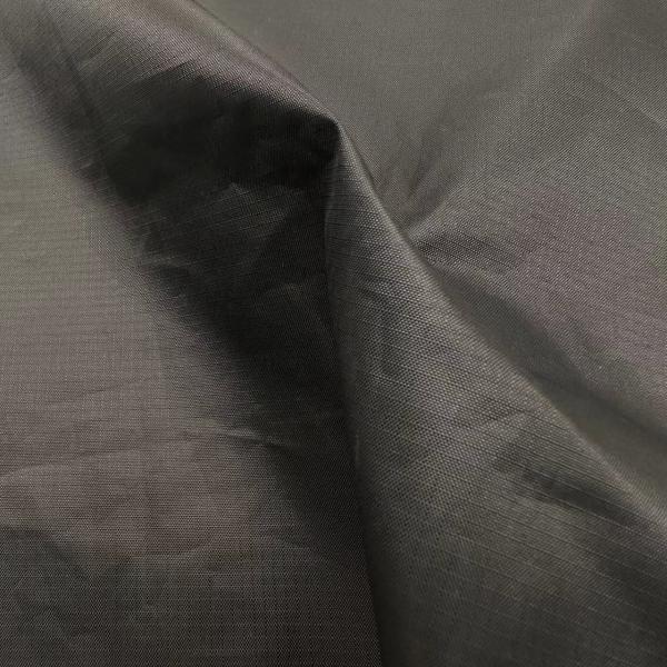 100% Polyester 89GSM Outdoor Winter Jacket Fabric Water Resistant Windproof