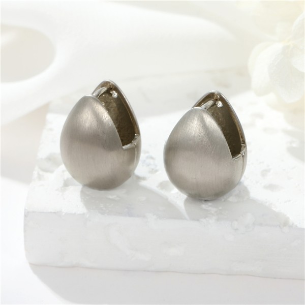 Korean Style Fashion Design Brushed Effect Hoop Earrings High Quality Gold Silver Plating for Women