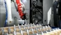 Technologie d'automatisation des robots de polissage des métaux industriels de haute précision