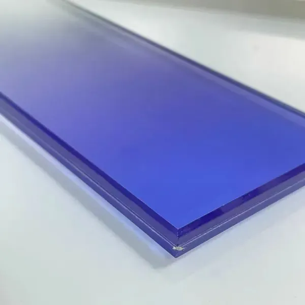 Low E Coated Gradient Laminated Glass Sheet 6mm+6mm Office Partition Bathroom Design