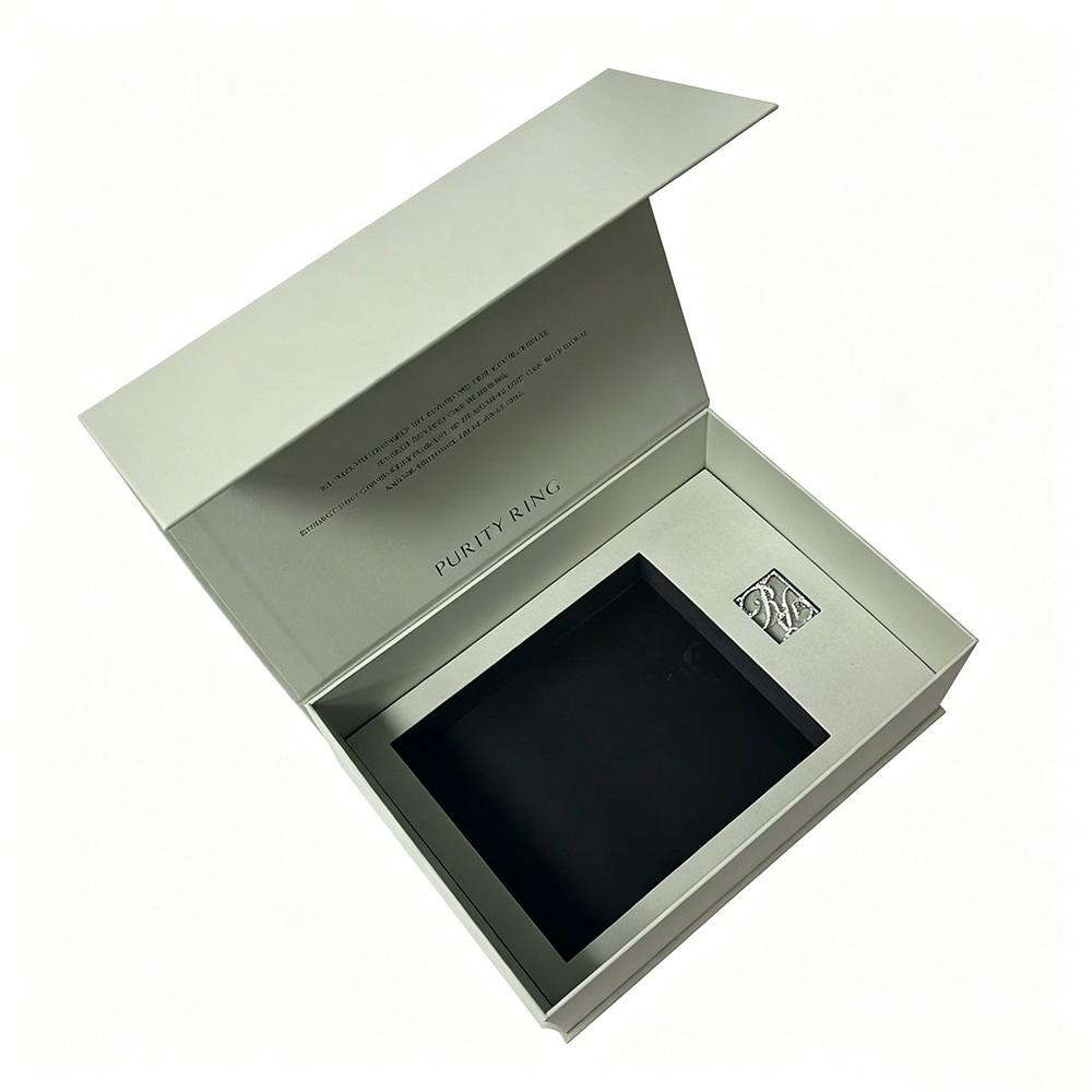 Custom Green Magnetic Jewelry Box Embossed UV Finished with EVA Insert