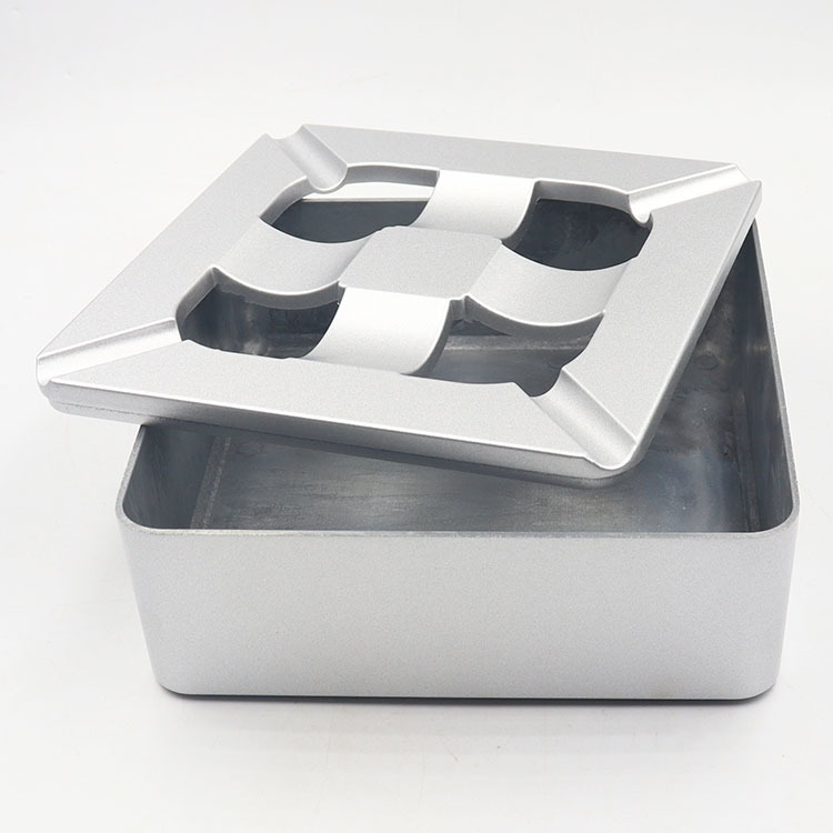 Windproof Aluminum Ashtray with Matte Finish and Ventilated Lid for Indoor Outdoor Use