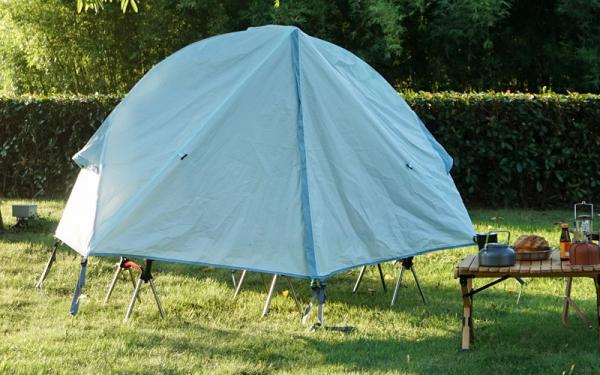 Cama de acampamento exterior 200X120X95CM da dobradura do berço das barracas de acampamento de Oxford do poliéster 210D azul