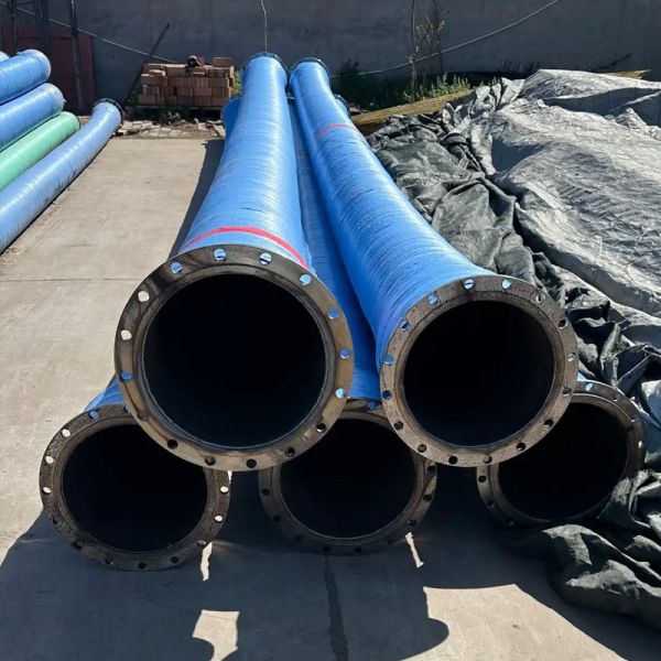 ISO 28017:2011 Certified Dredge Hose with Customized Length and 10-21 Bar Working Pressure for Dredging Operations