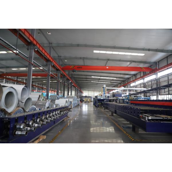 Painel de sanduíche de sala de arrefecimento de espuma de PU 50 mm -200 mm para parede / chão / teto