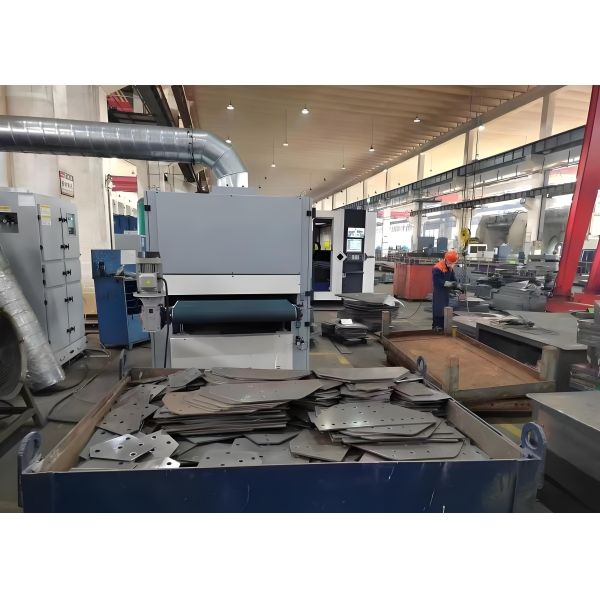Model BP1000 CNC Metal Plate Surface Finishing Machine Surface Eliminating Burrs