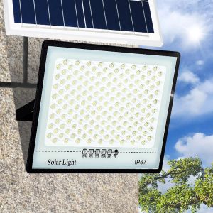 Remote-Control Solar Flood Light with Waterproof IP65 