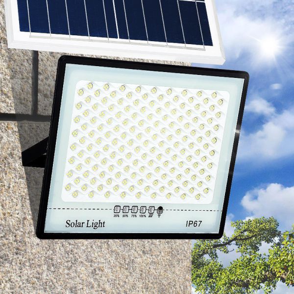 Remote-Control Solar Flood Light with Waterproof IP65 