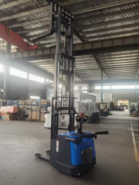 Electric Stacker 2 Ton Walking Forklift with 5 Meters Lift Height and 24V/120Ah Battery