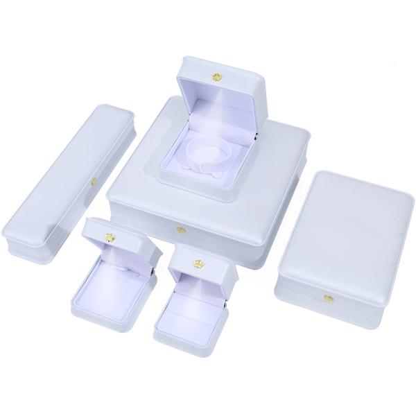 Logo personnalisé Coffret à bijoux de luxe Le plus récent Rectangle Blanc Piano Peinture LED Ring Coffret à bijoux
