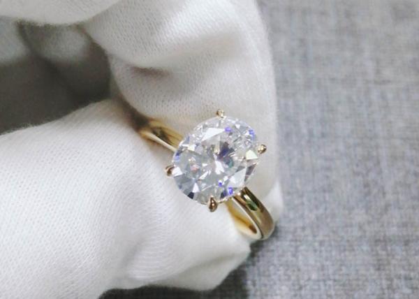 1.5ct Oval Cut Lab Grown Moissanite Ring 14K Gold Material 0.7×0.9cm size