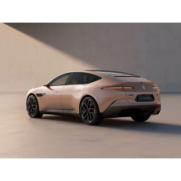 Brand-New Condition Avatr 12 2026 Max Electric Version with Original Paint for Premium Car Buyers