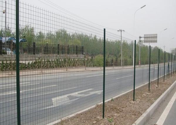 2.2mm 1.8m High Steel Welded Wire Rolled Fencing Metal Pvc Coated Rodent Proof