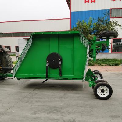 Coupeuse de pelouse à ailes pliantes de l'aéroport Large Coupeuse de pelouse à ailes pliantes Largeur de travail 4,5 m pour couper les vergers