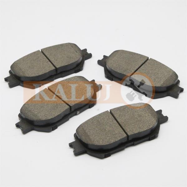 D908 Front Ceramic Brake Pads Camry Wish ISIS IS250 GS300