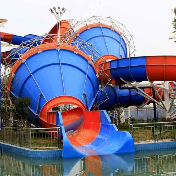 Durable Fiberglass Water Slide For Family Interactive Water Fun In Water Park