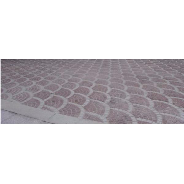 Камни гранита на открытом воздухе естественные вымощая для порфиры красного цвета сада/патио