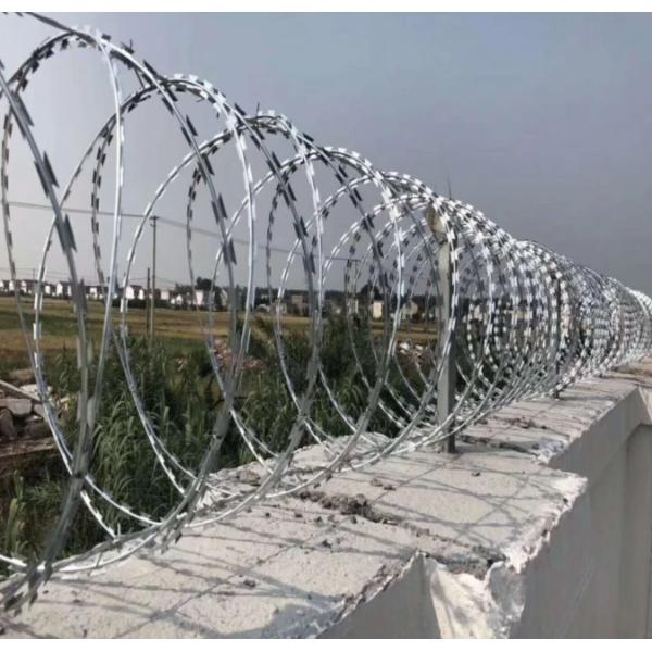 Анти- корозия BTO-28 BTO-22 гальванизировала колючую проволоку бритвы