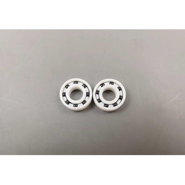 Las bolas PTFE del rodamiento de bolitas del nitruro de silicio ZrO2 Si3N4 enjaulan 6001 12m m
