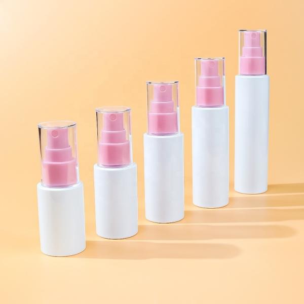 Bouteilles de pulvérisation en plastique de 100 ml de 120 ml de 150 ml avec sérigraphie de luxe