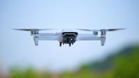 Drone 47 Min Max.Flight Time 18 M/s Max.Flight Speed 832g Takeoff Weight 372mm Wheelbase Red/Green Illumination