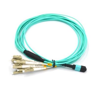 MPO MTP 40G QSFP+ au harnais optique de fibre de 4X10G SFP+