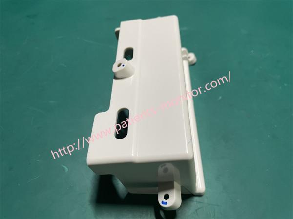 Nihon Kohden TEC-5602 Bateria do desfibrilador Cobertura interna Plástico branco usado em boas condições afiadas