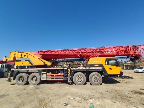 15 ans de service Réduction directe sur la grue de camion usée de 75 t avec 4 arbres
