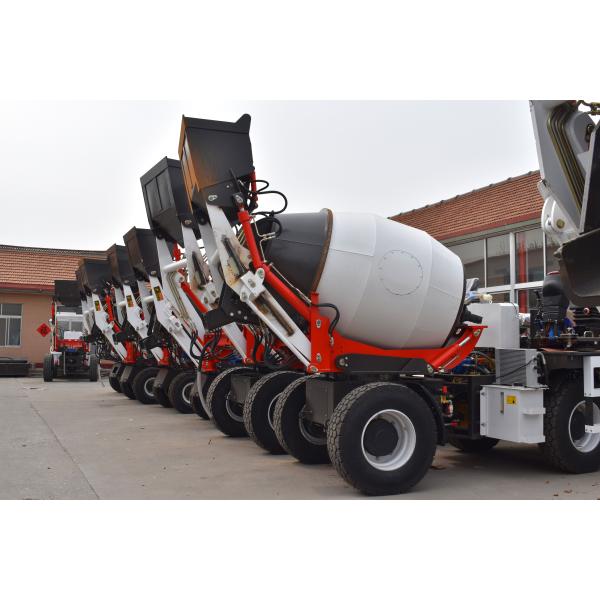 5.5 Cubic Meters Automatic Water Cement Mixer Truck For Foundation Construction