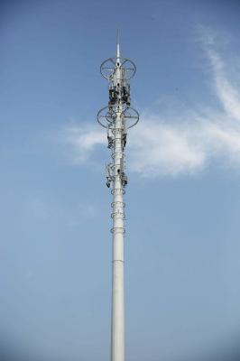 Torre clara móvel galvanizada Monopole de MERGULHO quente de 40m