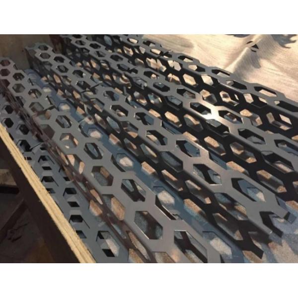 Плита сетки магазина Audi 4S внешней пробитая отделкой стен пефорированная металлическим листом