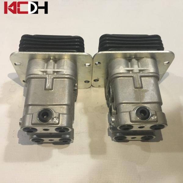 Собрание клапана с педальным управлением  210 экскаватора 8481804090