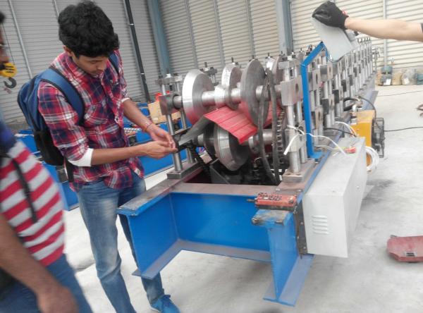 cnc metal tile roofing ridge cap roll forming machine without pressing device