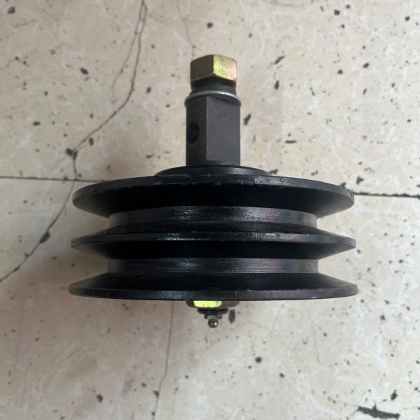 Xiamen King Long Bus Dual-Groove A/C Idler Pulley Cast Iron Double Seal Mute Design Bus Spares