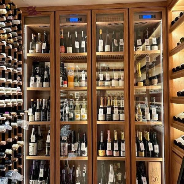 Stainless Steel Wine Cabinet Decorative Metalwork Gold Metal Display