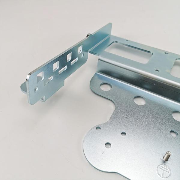 Laser galvanizado feito sob encomenda que corta as peças da fabricação de chapa metálica