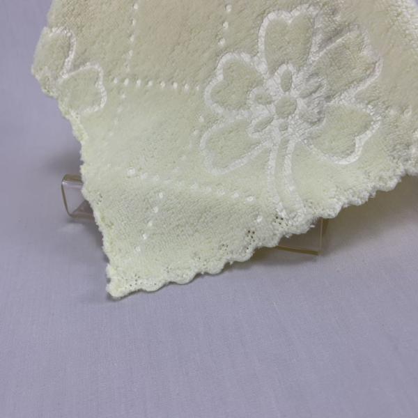 Сплетенное выбивая освежая полотенце Ошибори