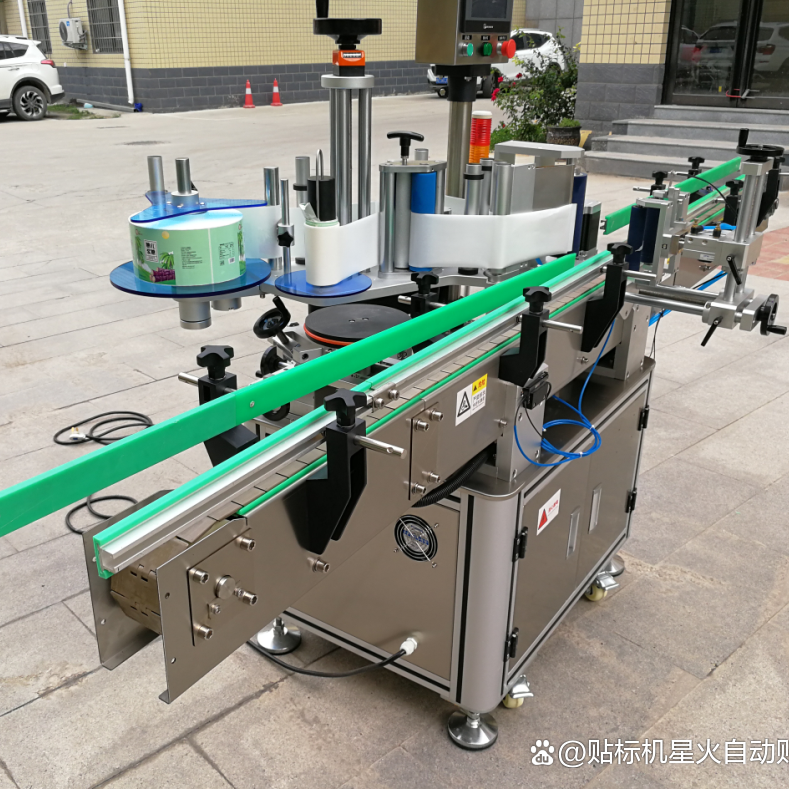220V 380V Automatic Labeling Machine 30-60 Packages/min For SPC / WPC / LVT Packaging Line