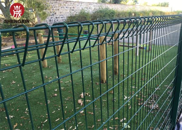 Hot Dip Galvanized 6Ftx8Ft BRC Wire Mesh Roll Top Fencing