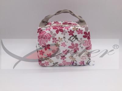 Aluminum Lining Travel Cooler Bag Special Printing Design For Office Workers / Students