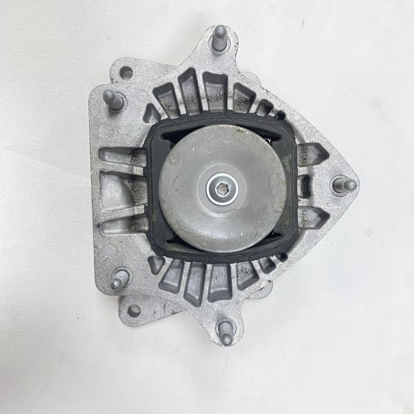 2052402500 Automatic Transmission Mounting Rear Engine Mount for BenzC-CLASS W205 S205 C205 C200 E-CLASS W213 E200 X253 C253 GLC