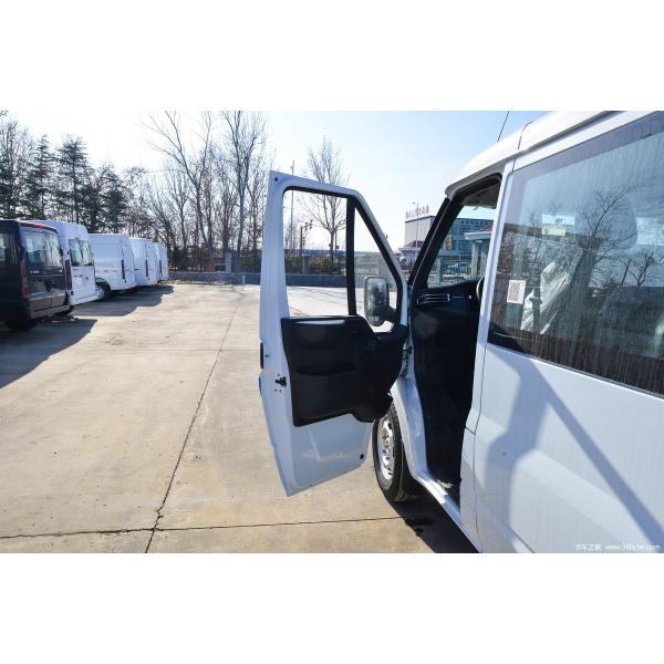 Asientos de cuero 2023 JMC Fushun Cargo Van 3-17 asientos de pasajeros Diesel de 8 velocidades Automático 2.0T 146hp Sin control de estabilidad