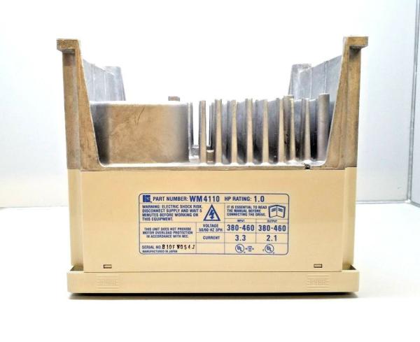MOVIMENTAÇÃO 1HP 460VAC 2.1/3.3AMP DE EMERSON WM4110, CONTROLO DO MOTOR DA C.A. DE DIGITAL DA SÉRIE DA VISÃO MICRO MOVIMENTO DO MICRO, ORIGINAL NOVO.