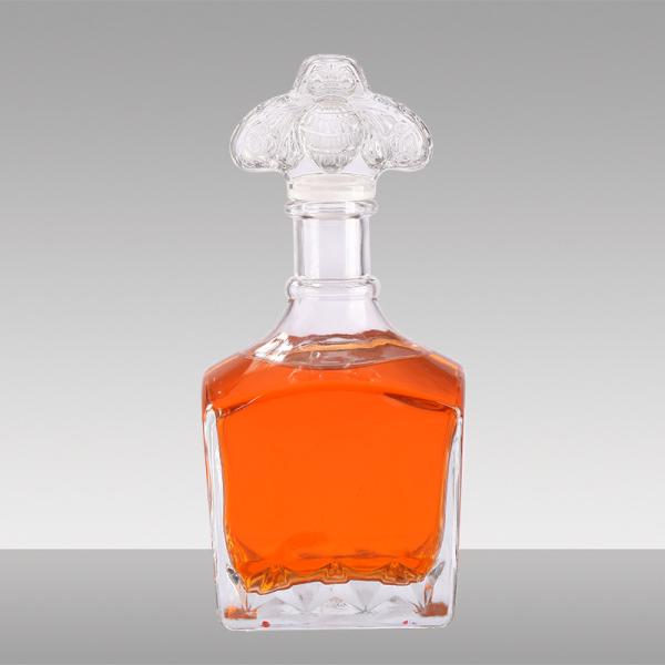 Material do colarinho Garrafa de vidro 500ml 700ml Whisky Brandy para as exigências específicas dos clientes