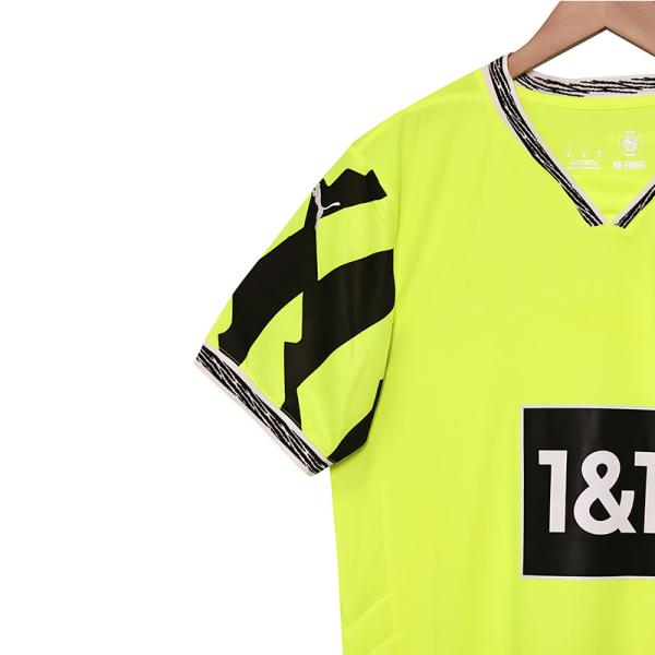 Le maillot de la saison 2025-2026 de Dortmund supporte la personnalisation des équipes