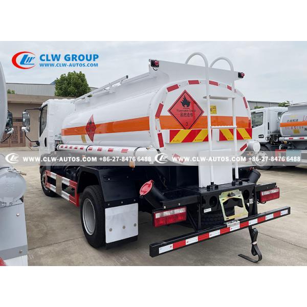 FAW J6F 5000 Liters Fuel Transportation Truck Corrosion Resistant Tank With Dispenser