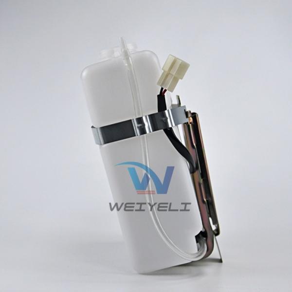 XCMG Windshield Wiper Spray Bottle Kato Universal Coolant Expansion Tank