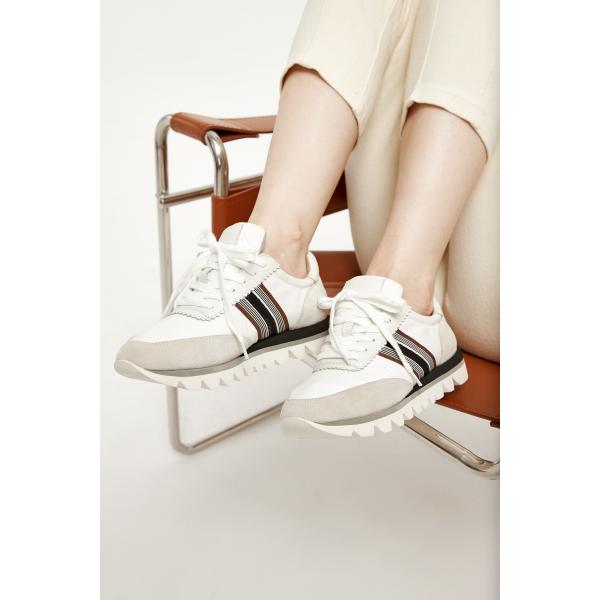 Soft Leather Womens Leisure Shoes 3mm Flat White Slip On Athletic Shoes