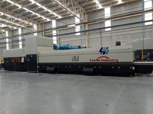 Continuous Cylindrical bedning Glass Tempering Furnace for Toyota window glass